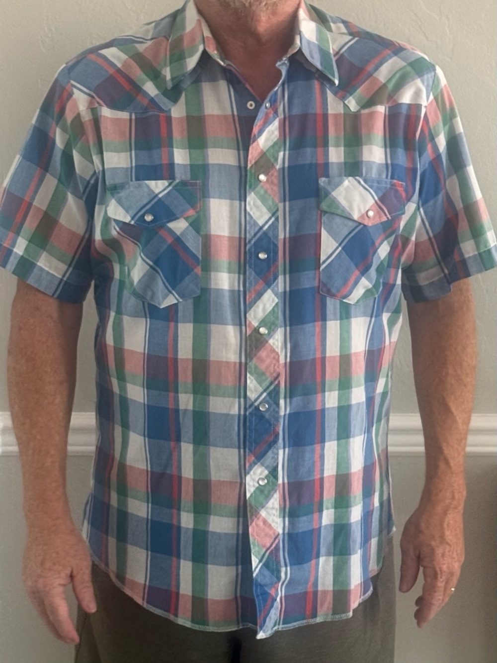 Wrangler Men's Short-Sleeve Plaid Button-Down Shirt in Blue, Green & Red